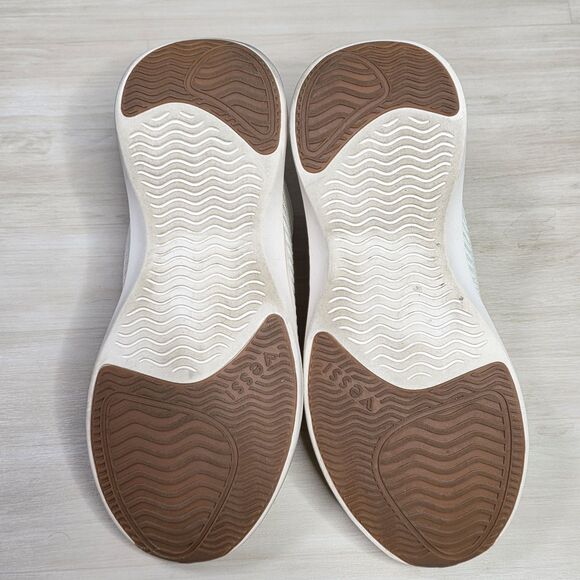 Vessi Men's Everyday Move Slip On Sneaker Waterproof Clay Beige Size 11 - Picture 5 of 9